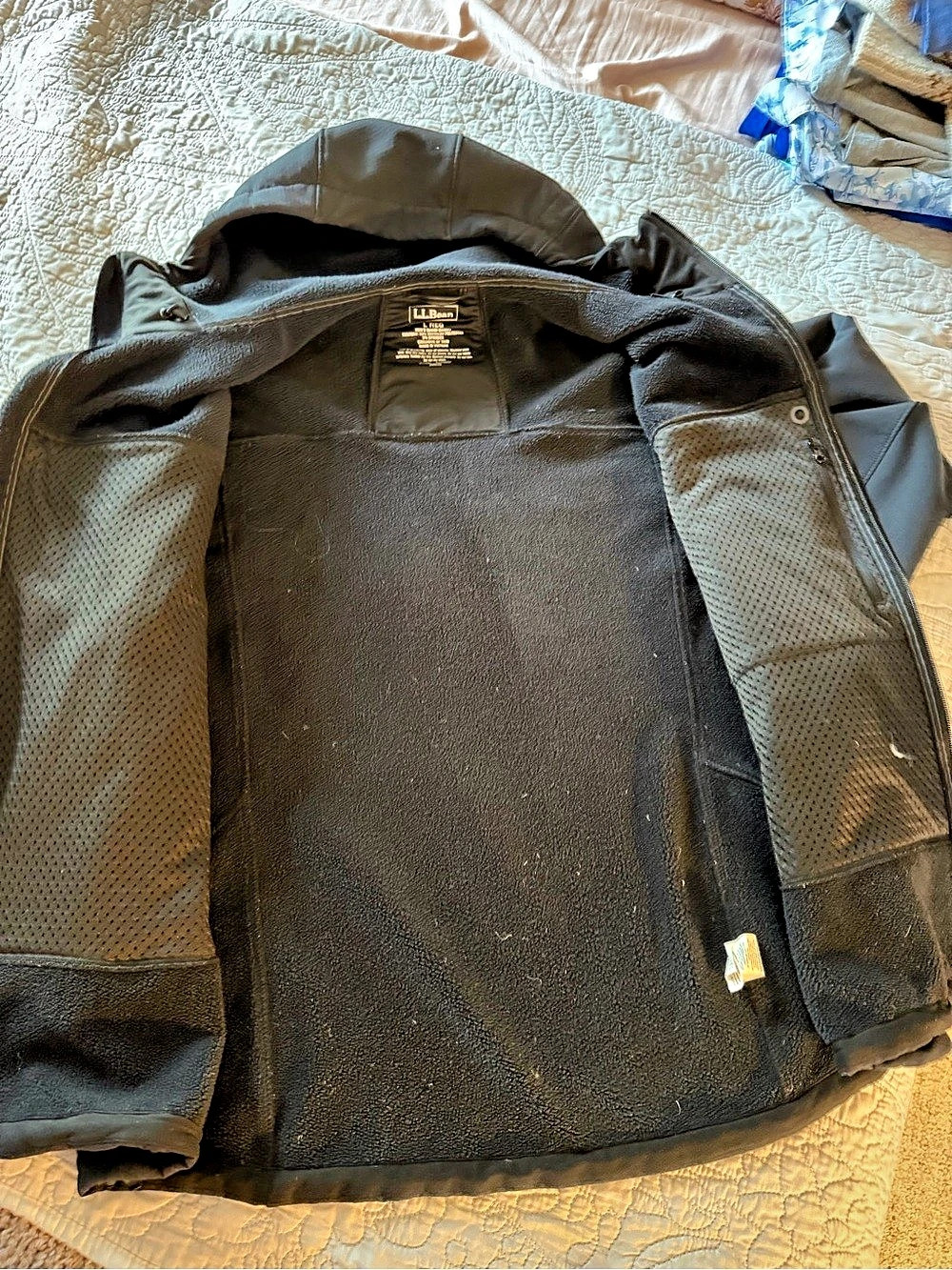 L.L.Bean Primaloft Jacket Men's Black Jacket Size Large - Picture 2 of 5
